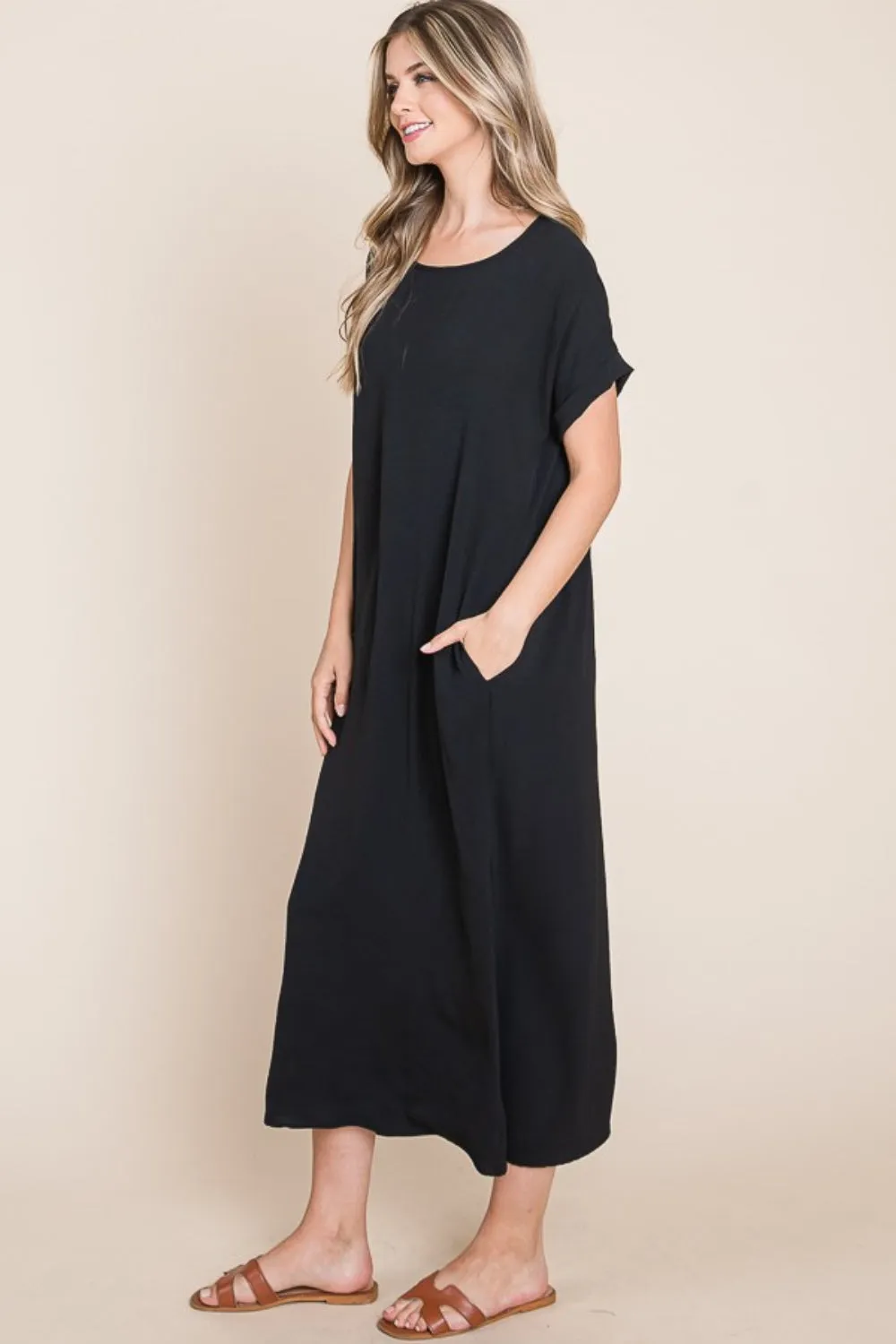 Round Neck Short Sleeve Midi Dress with Pockets