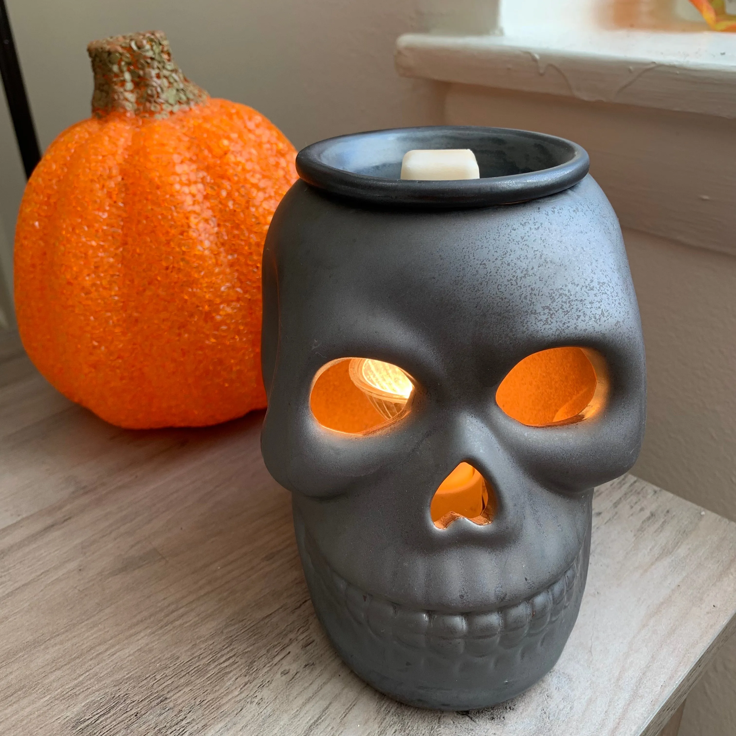 Skull Wax Warmer