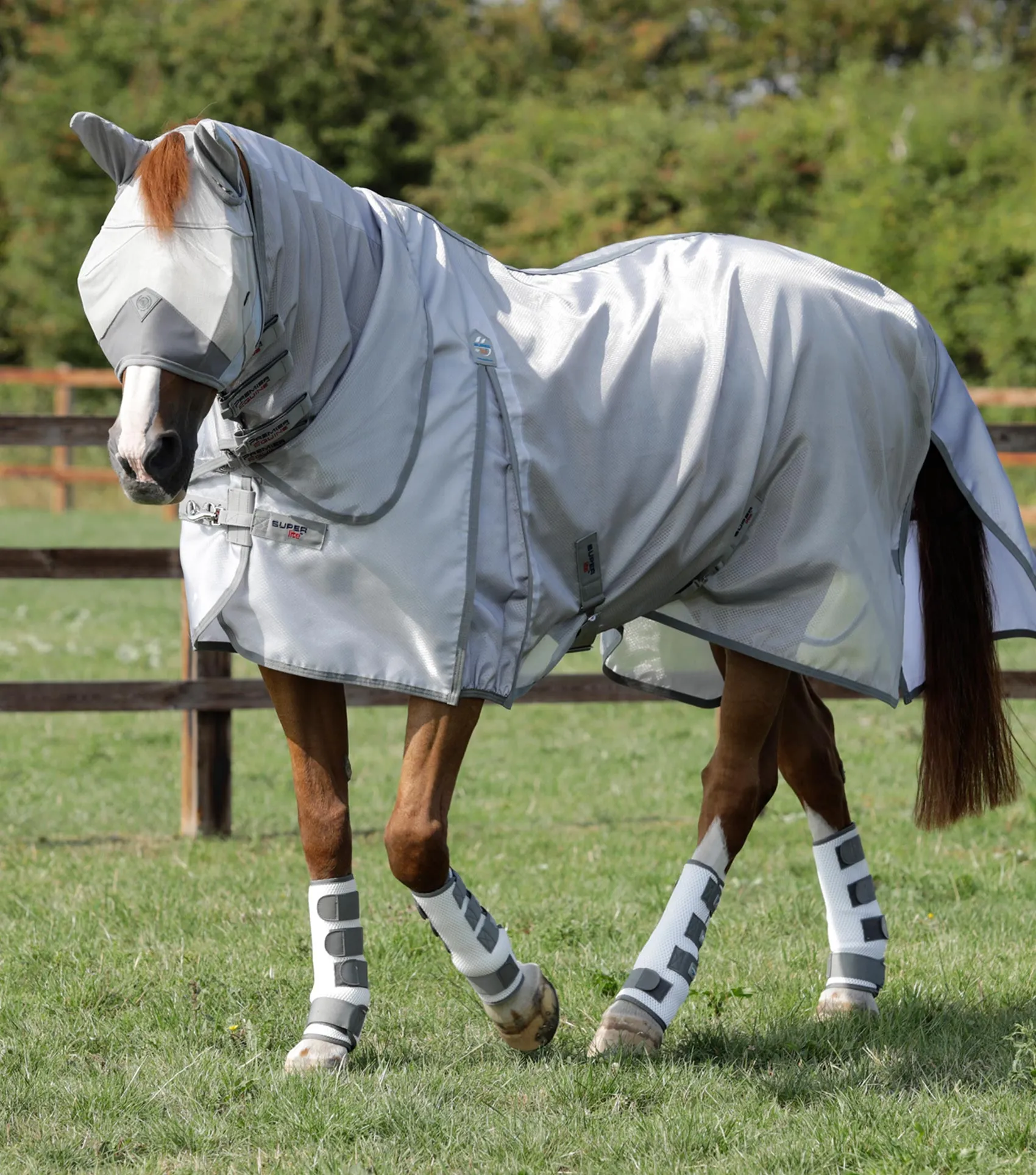 Super Lite Fly Rug with Surcingles Silver