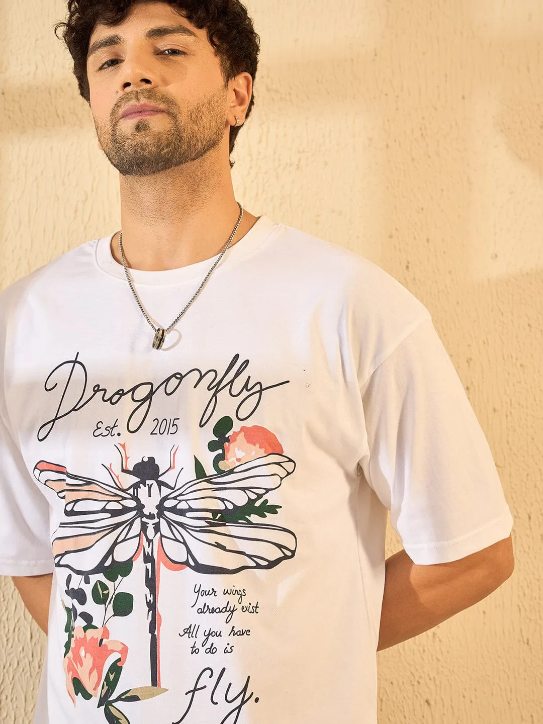 White Drangon Fly Oversized Graphic Tshirt